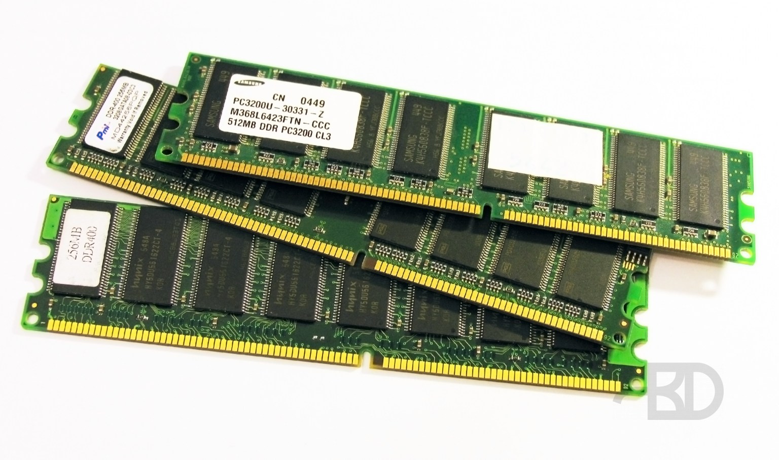 Память DDR400 (PC3200) и DDR333 (PC2700)